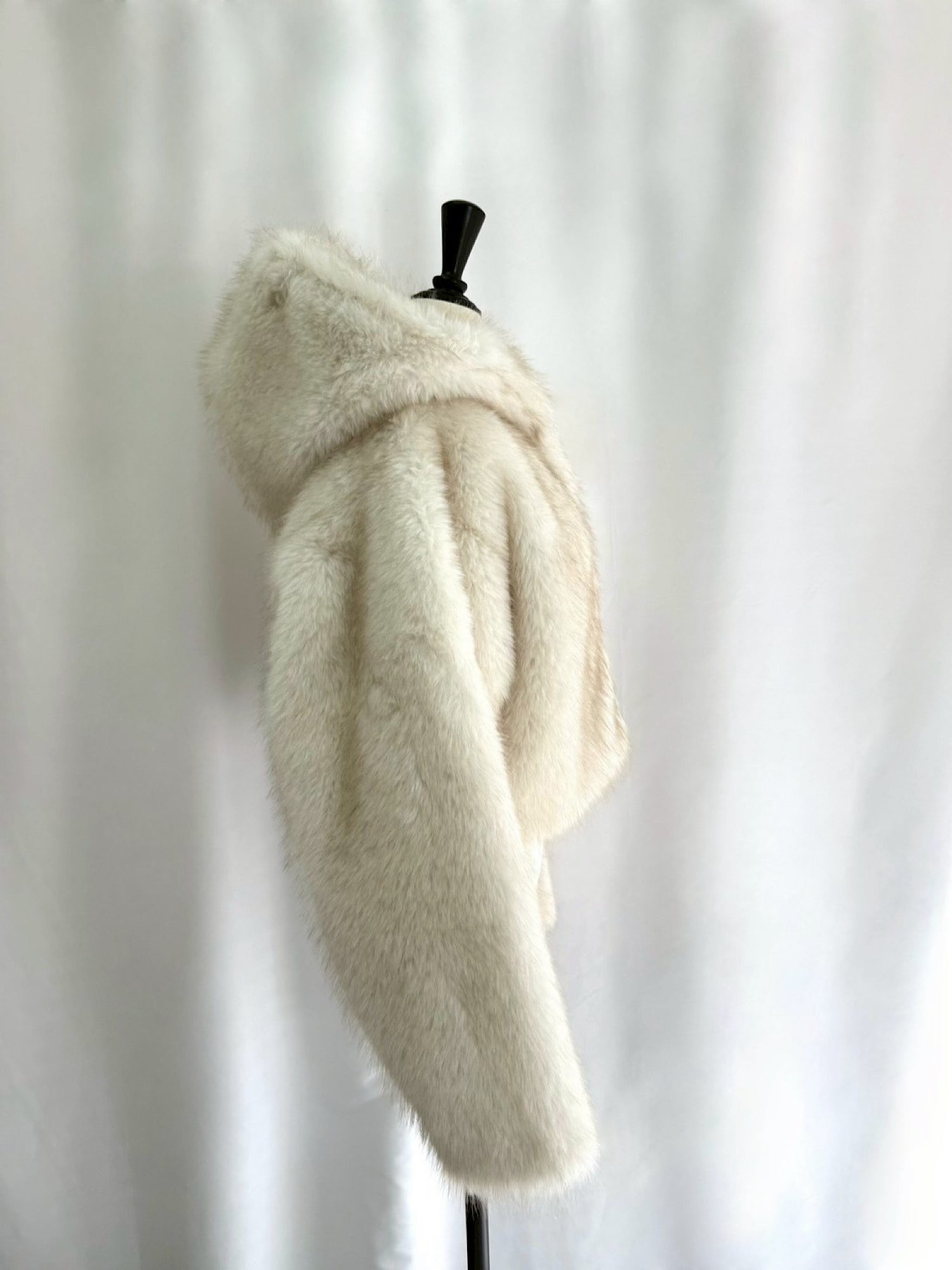 【予約】Premium eco fur hoodie coat(11月中旬〜下旬発送予定)