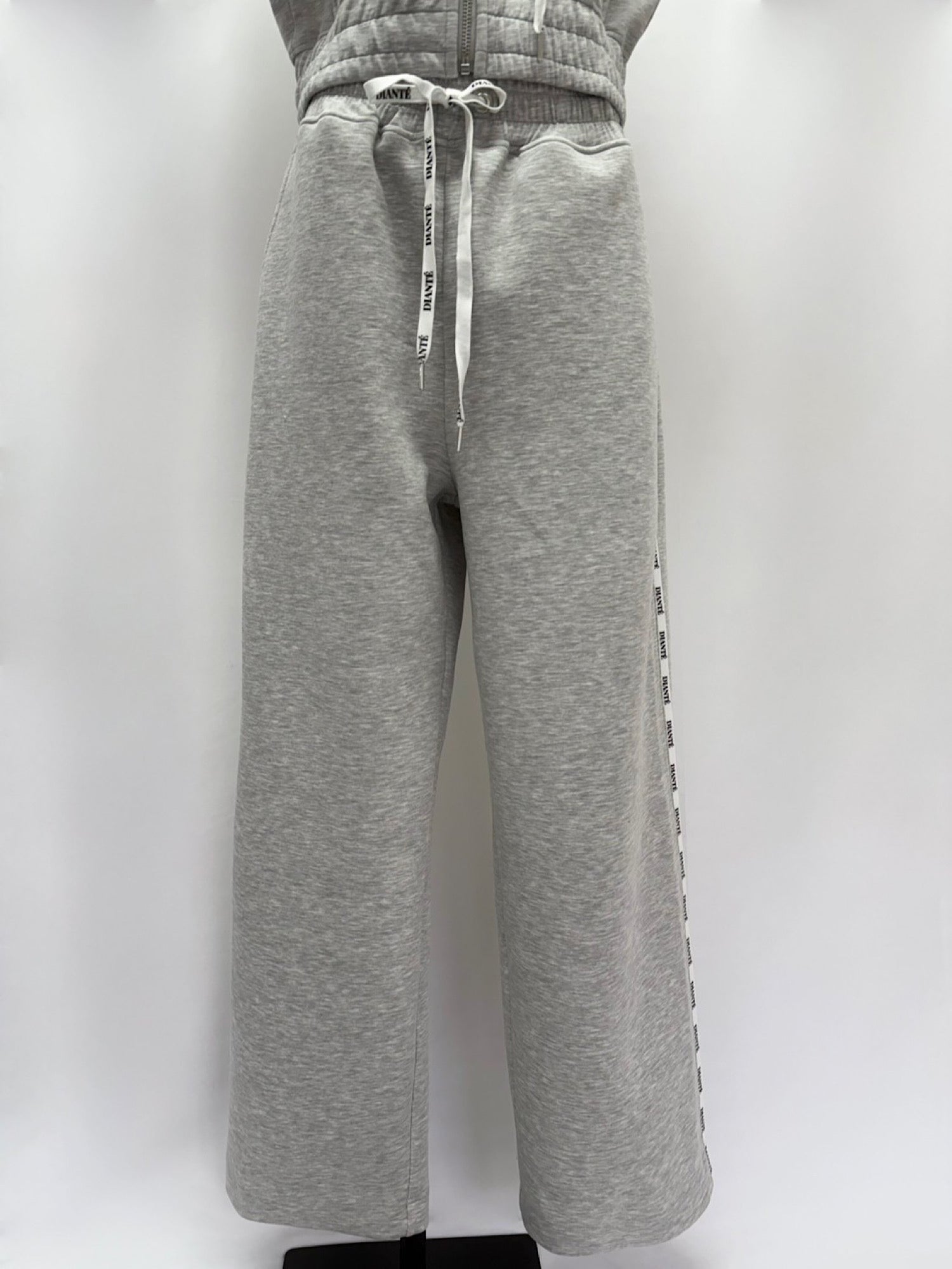 Logo tape sweat pants | DIANTÉ (ディアンテ)公式通販サイト