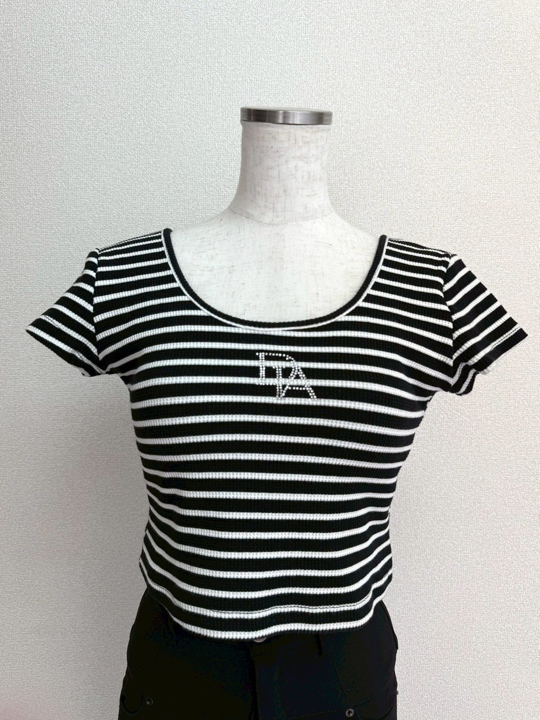 Glitter logo cropped Tee | DIANTÉ (ディアンテ)公式通販サイト
