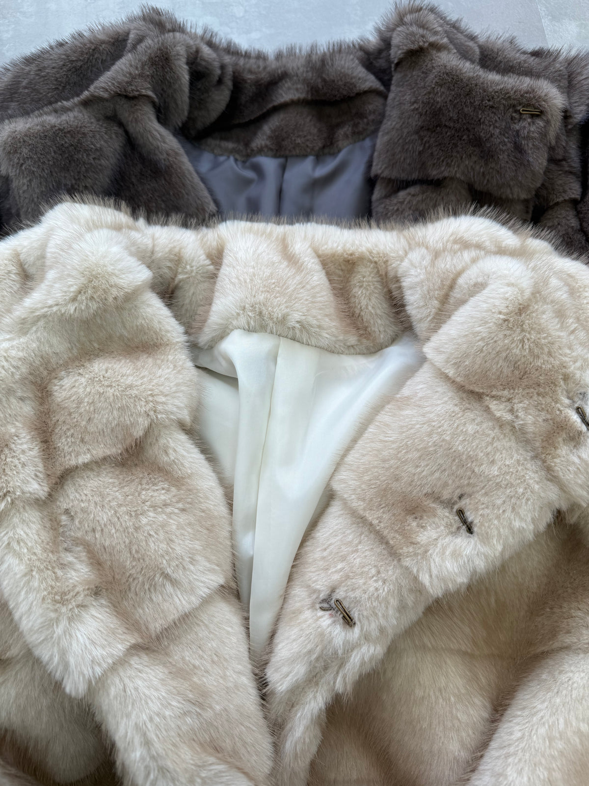 【予約】Premium eco fur switching coat(10月上旬〜11月中旬発送予定)
