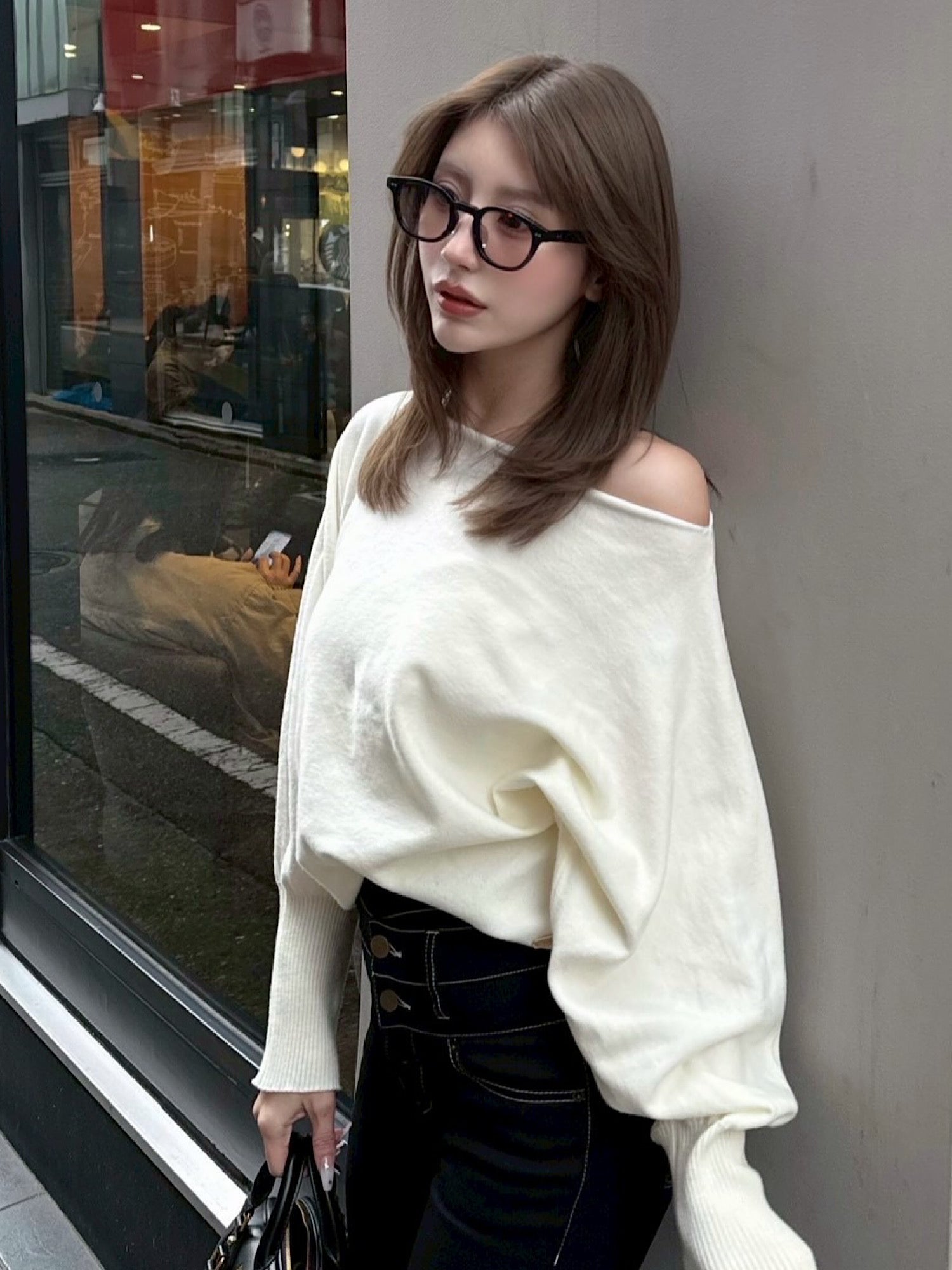 【予約】loose off shoulder knit tops(2月上旬〜中旬発送予定)