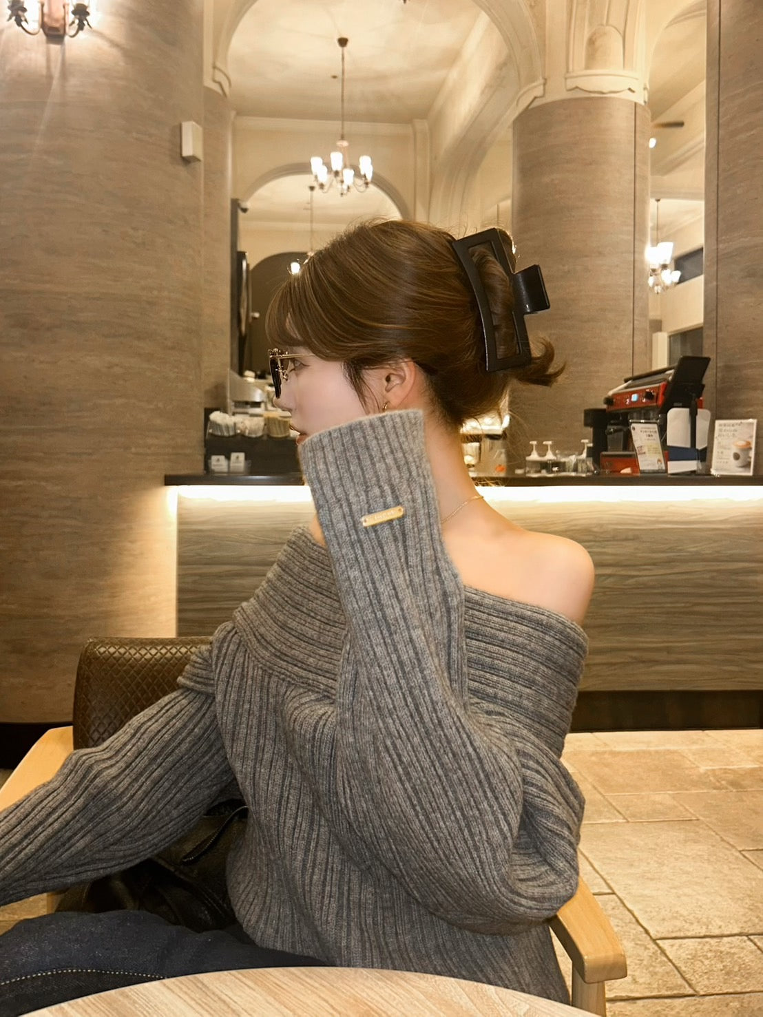 【予約】Random rib off shoulder knit(GRY 2月中旬〜下旬発送予定)