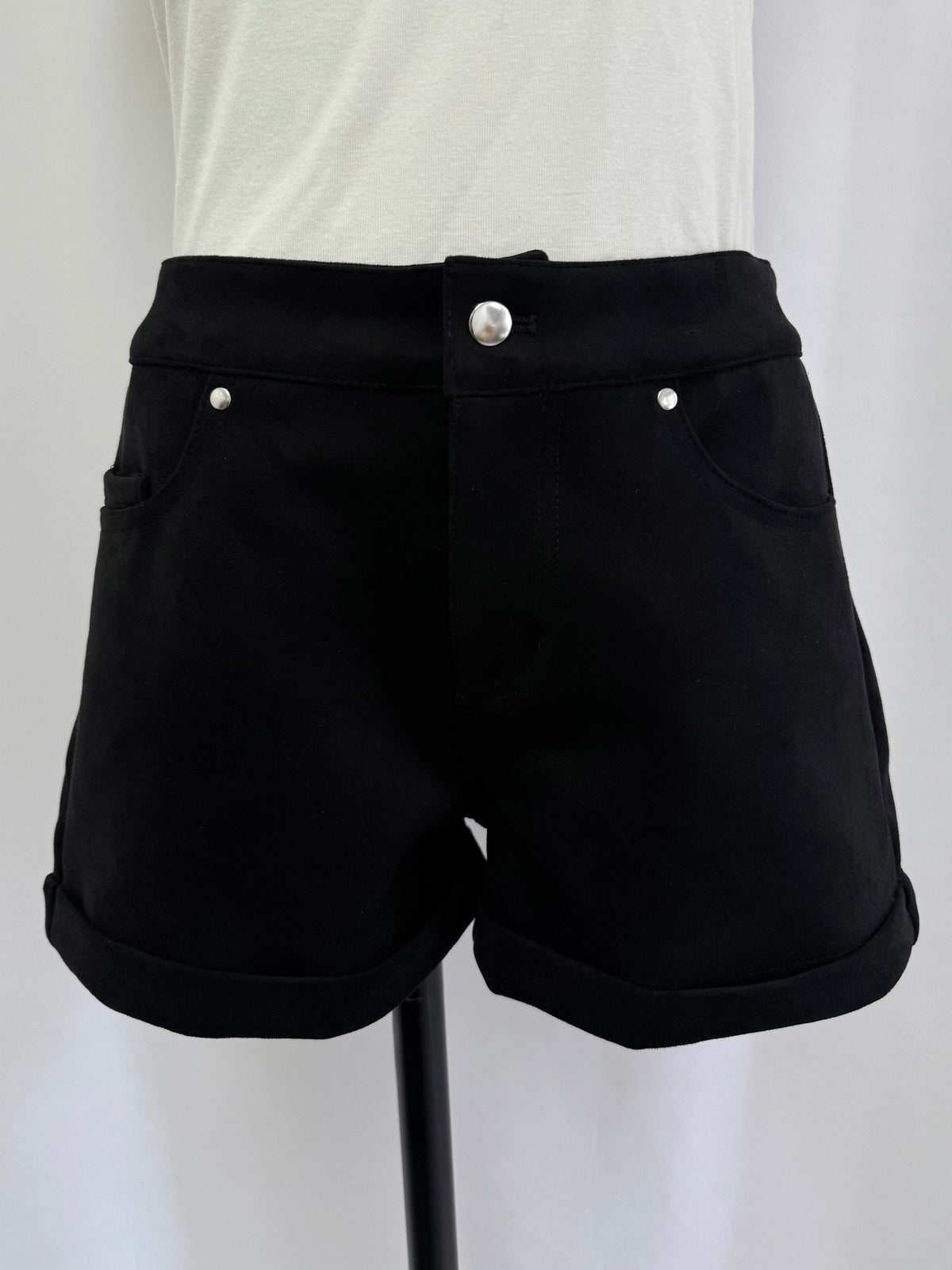 Eco suede shorts(SETUP着用可)