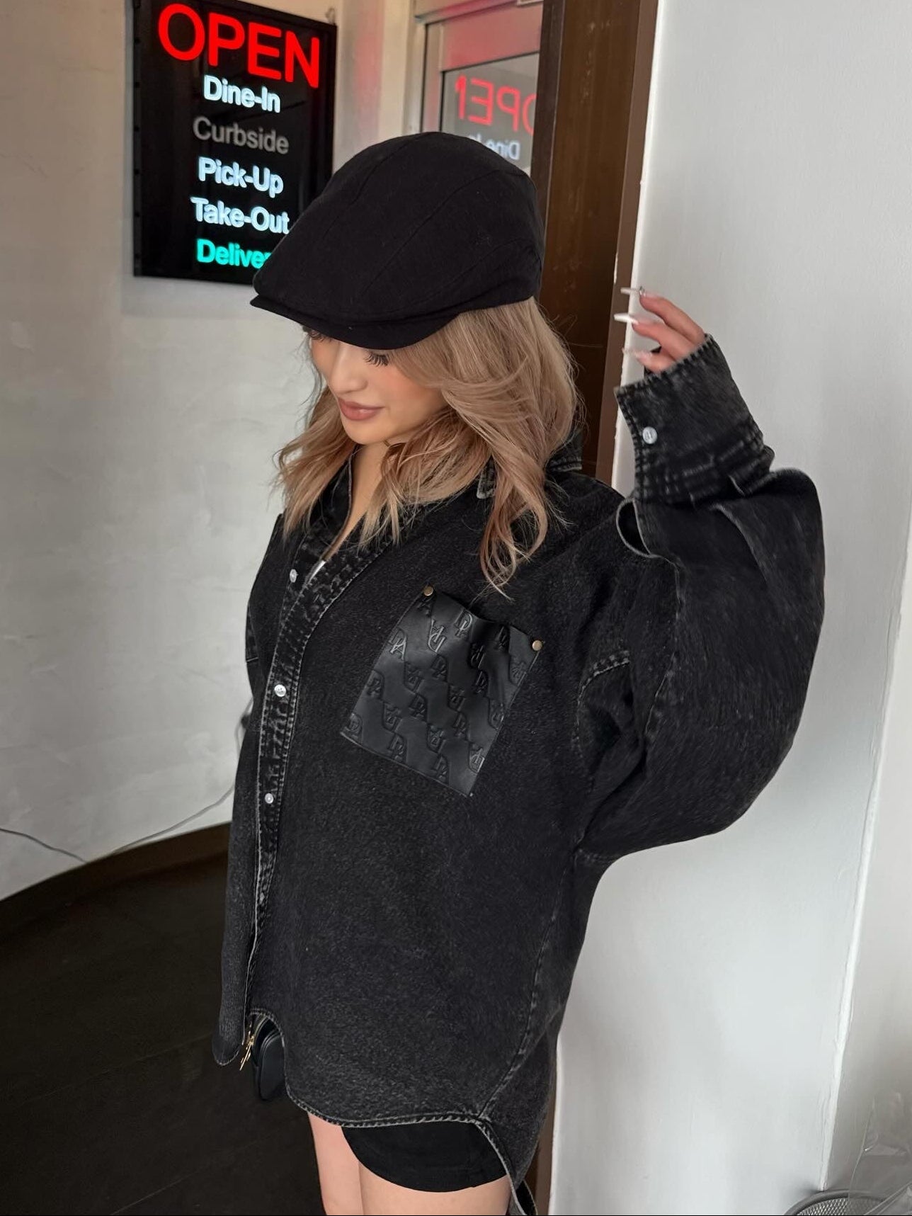 【予約】Leather pocket denim loose shirts(4月中旬〜下旬発送予定)