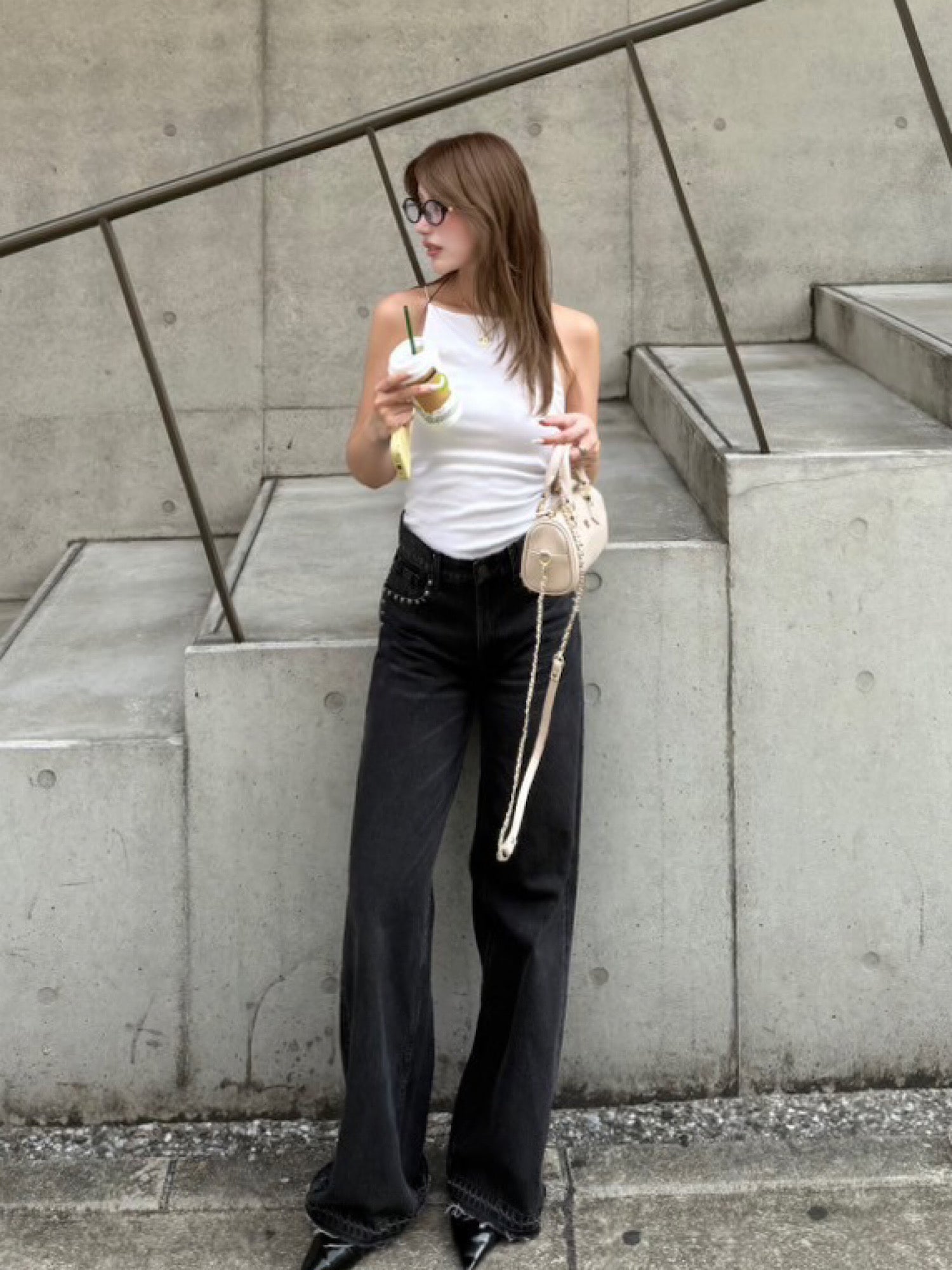 【予約】Rivet design loose denim(10月下旬〜11月上旬発送予定)