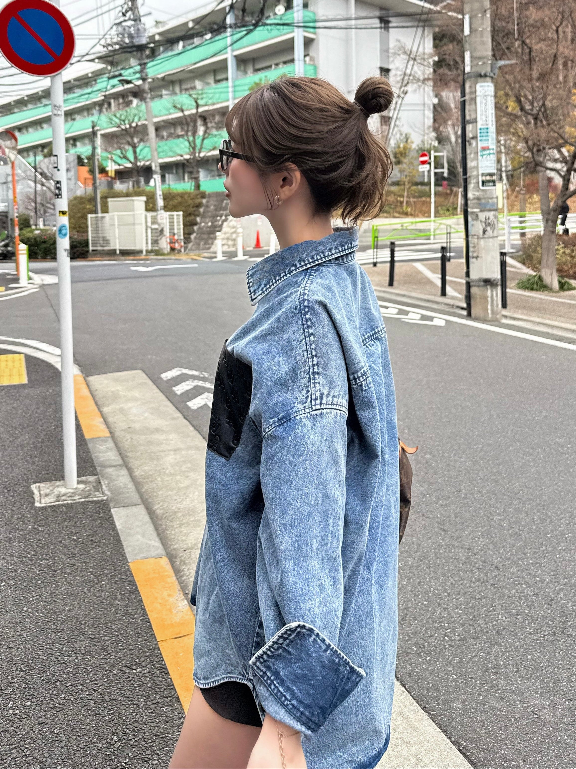 【予約】Leather pocket denim loose shirts(4月中旬〜下旬発送予定)