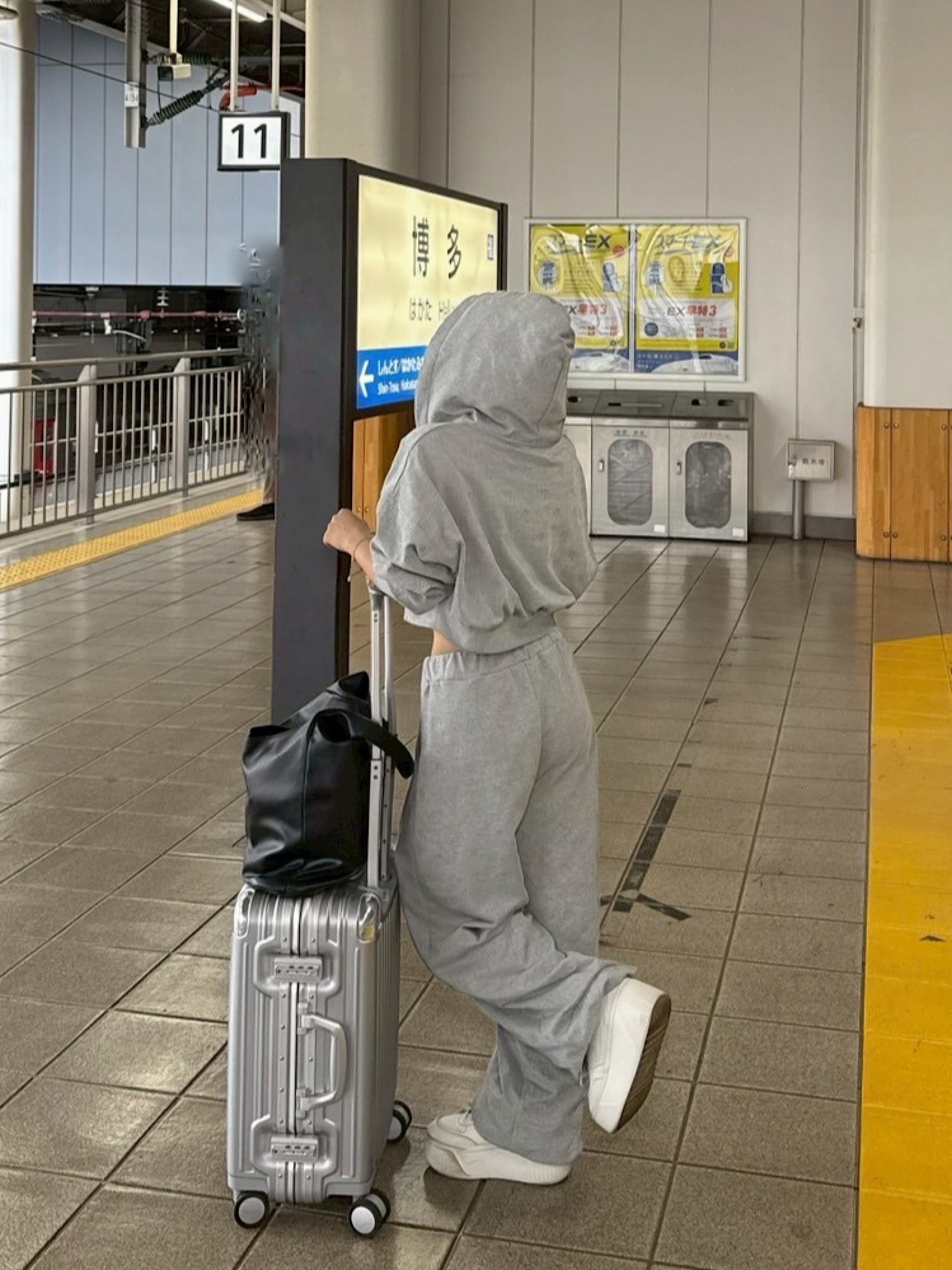 【予約】All over logo sweat pants(BLK 12月中旬〜下旬発送予定)