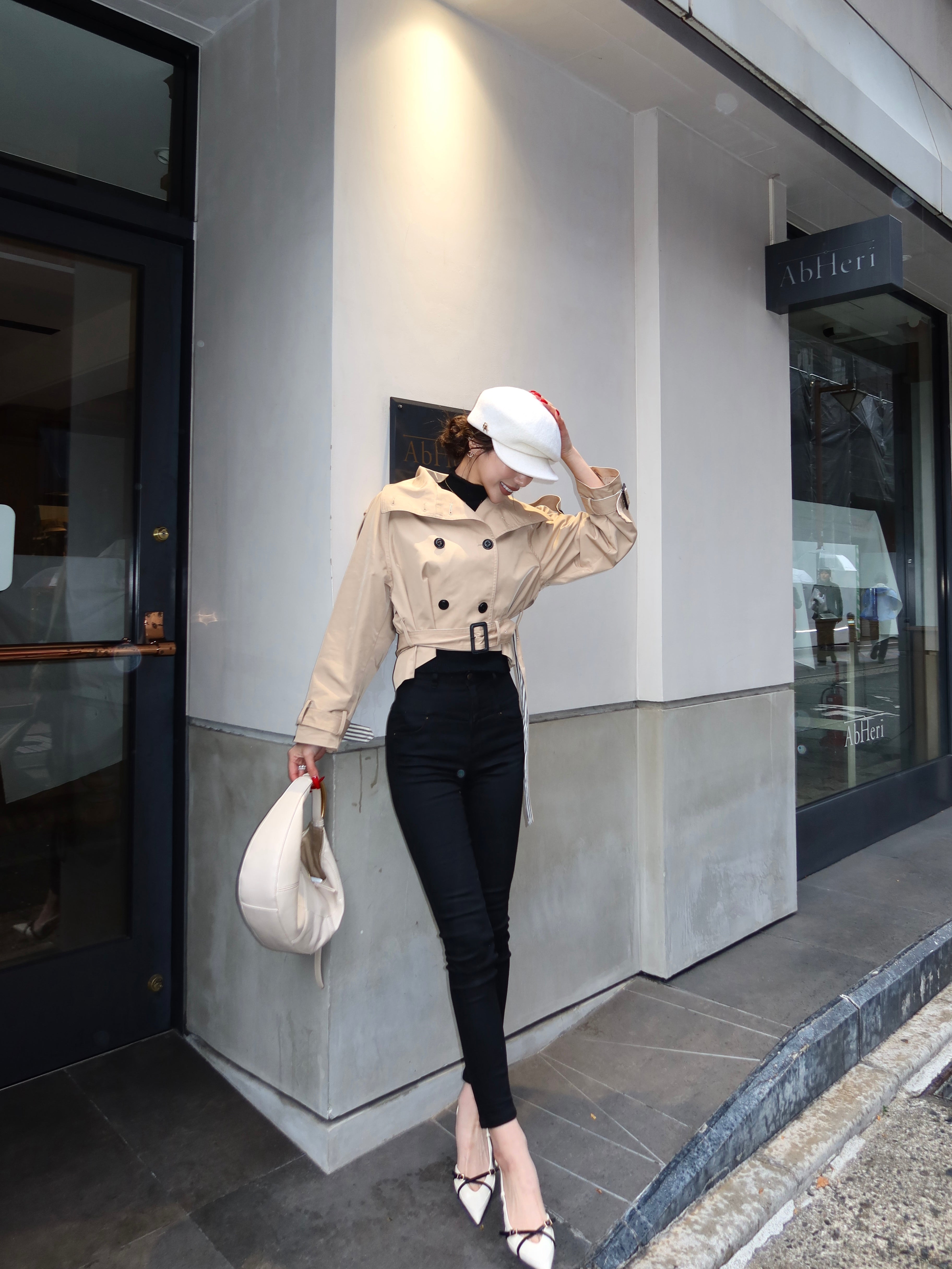 Raglan sleeve short trench coat