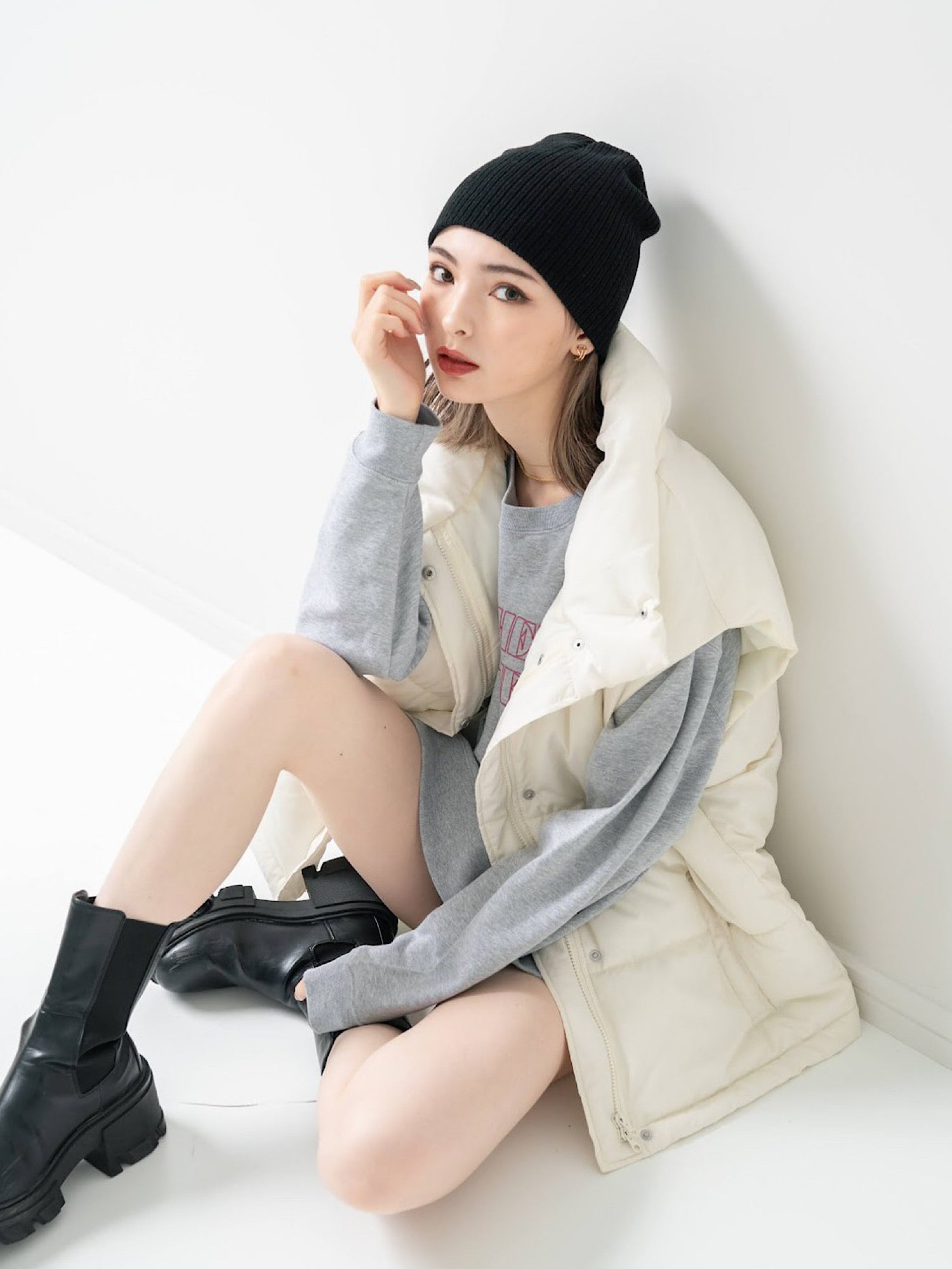 Hoodie down vest jacket