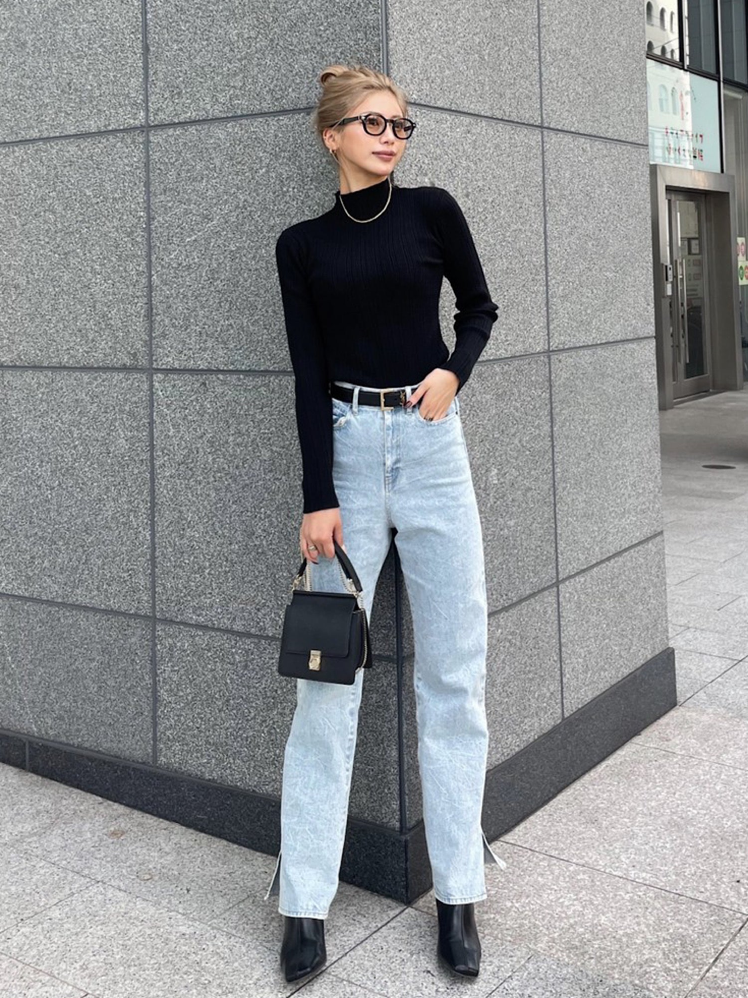 Stand neck rib knit