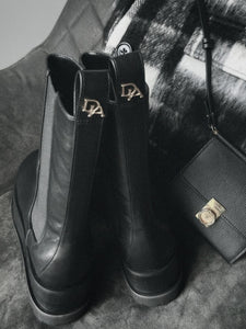 Accent logo side gore boots