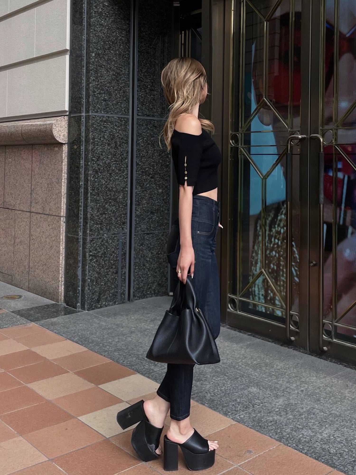 Design half sleeve off shoulder tops