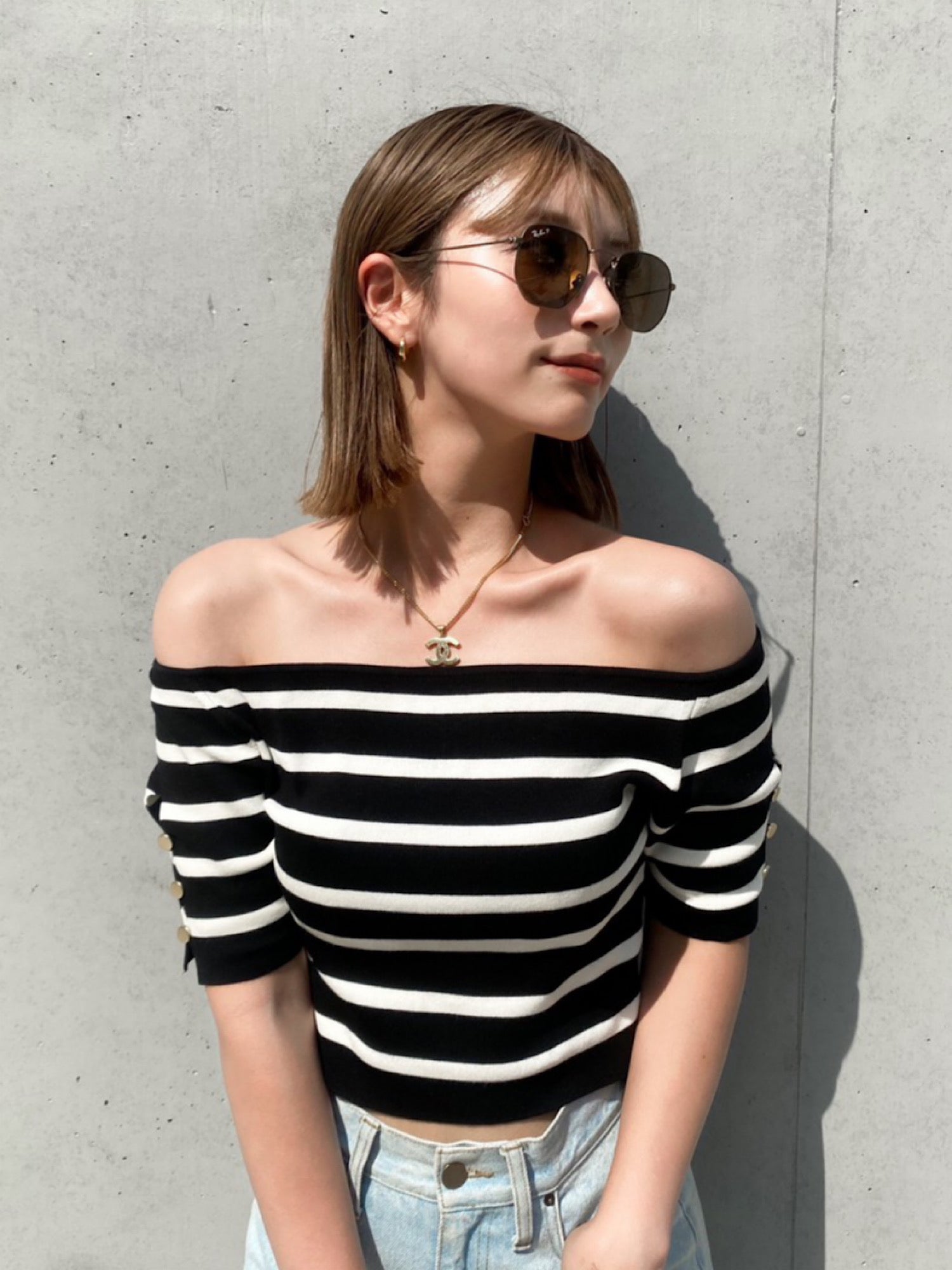 Design half sleeve off shoulder tops