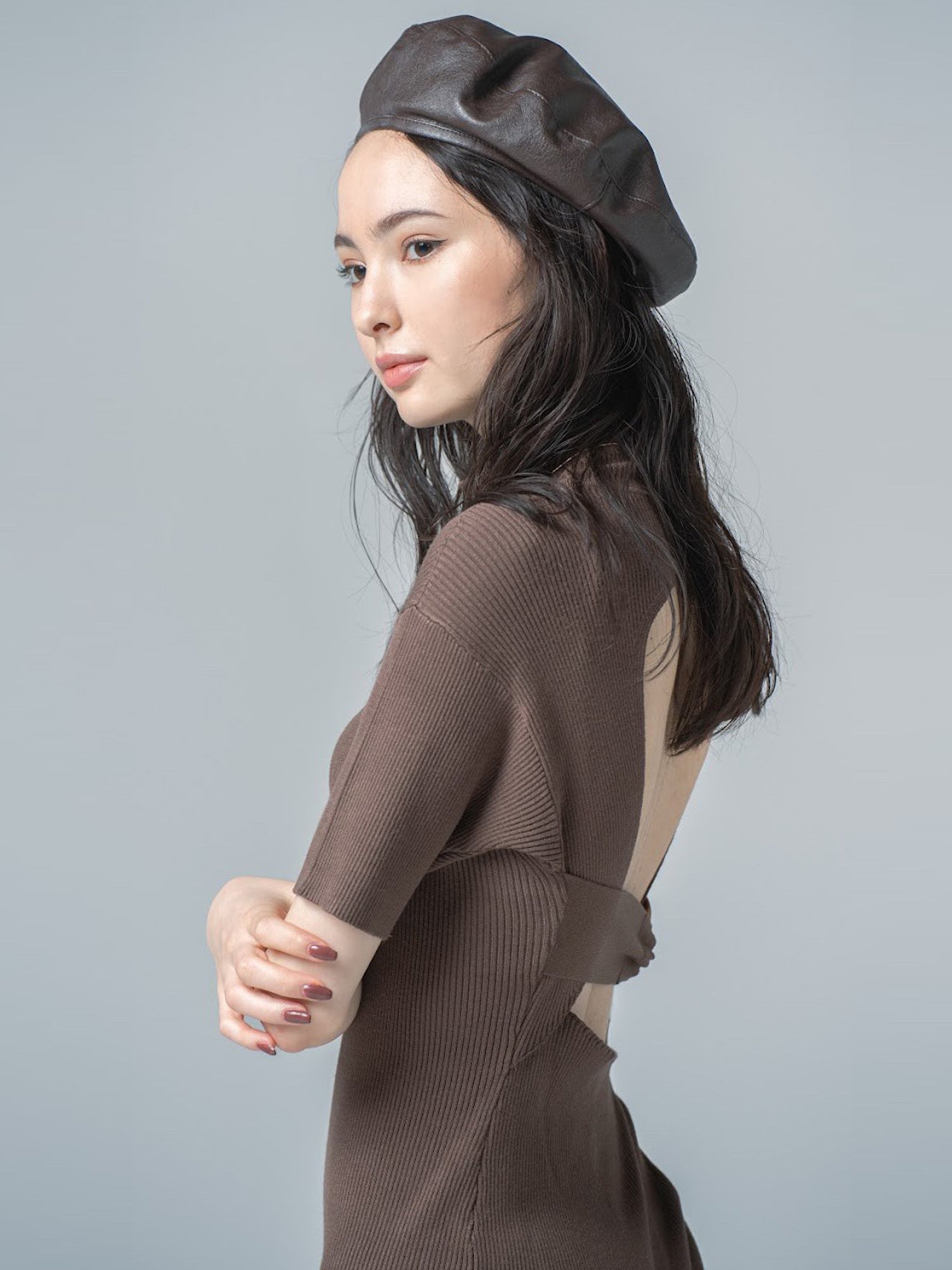 Back open knit dress