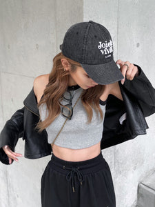 Message logo cap