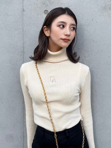 Fine gauge turtle knit