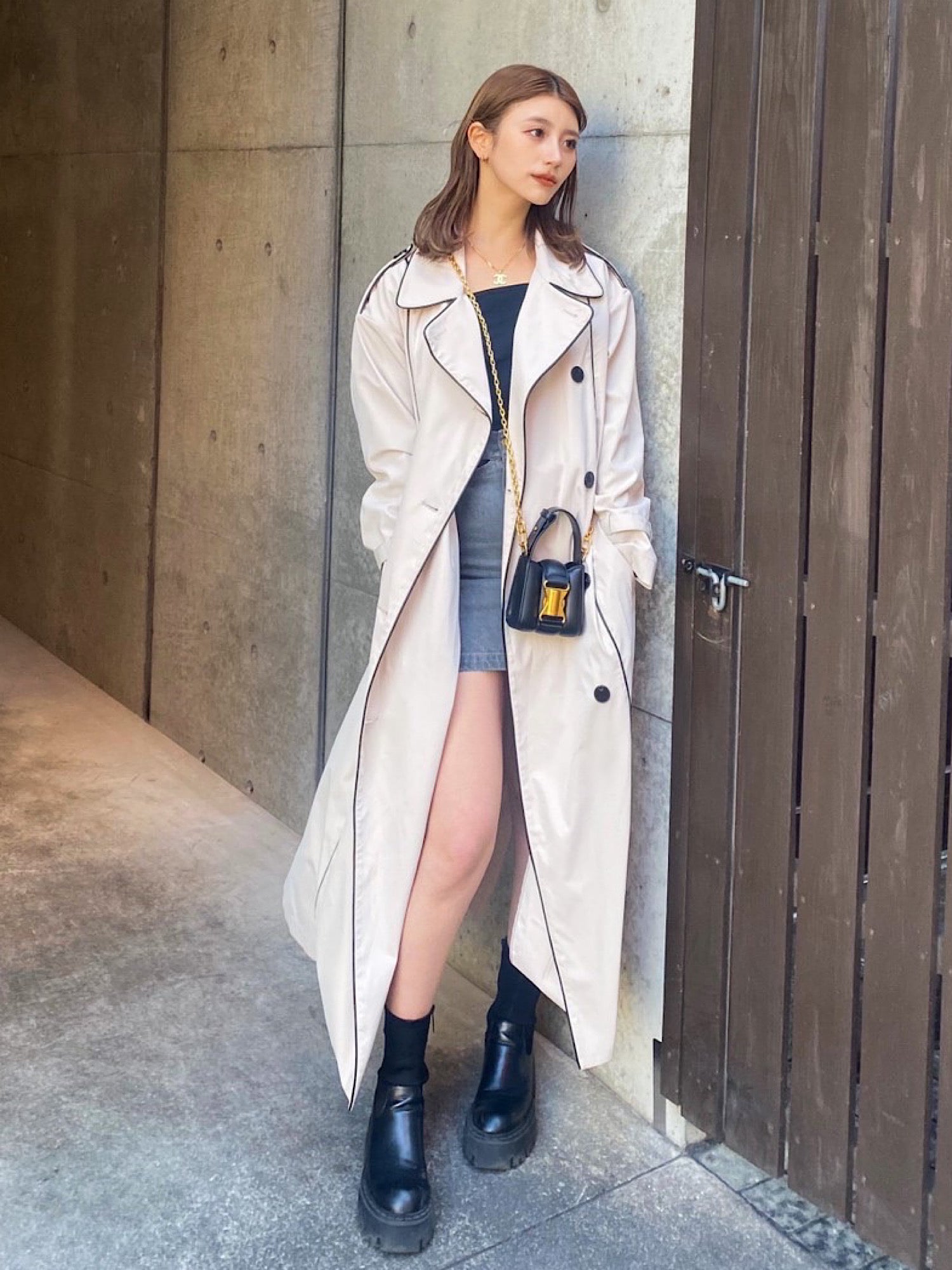 Leather piping trench coat