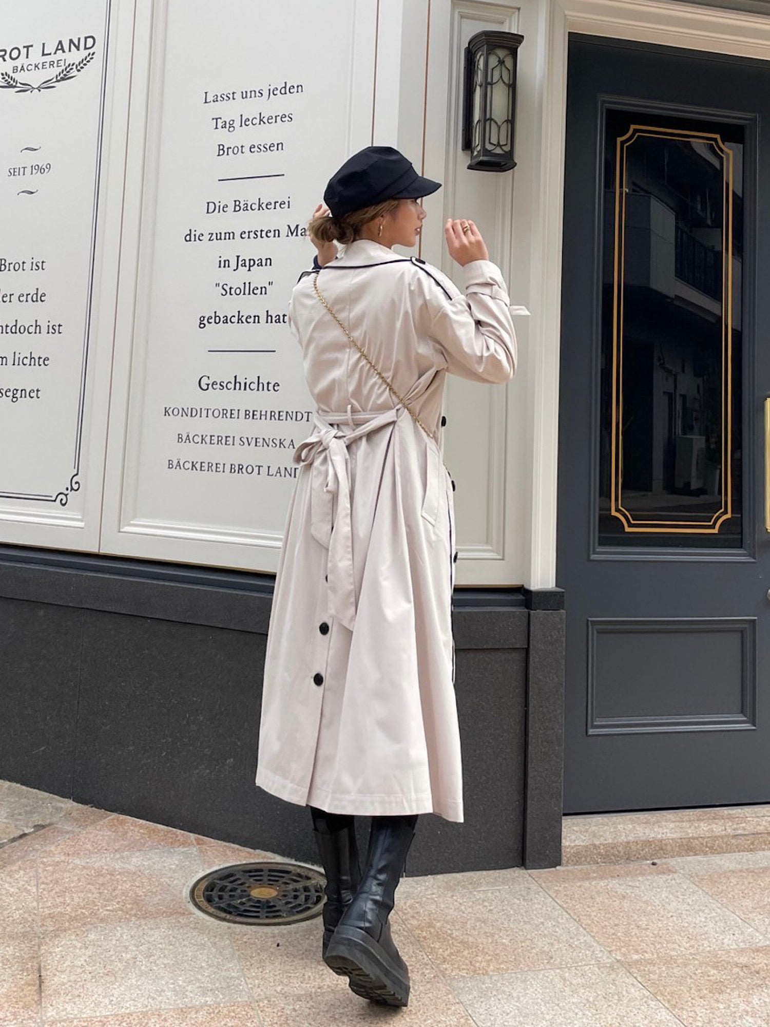 Leather piping trench coat