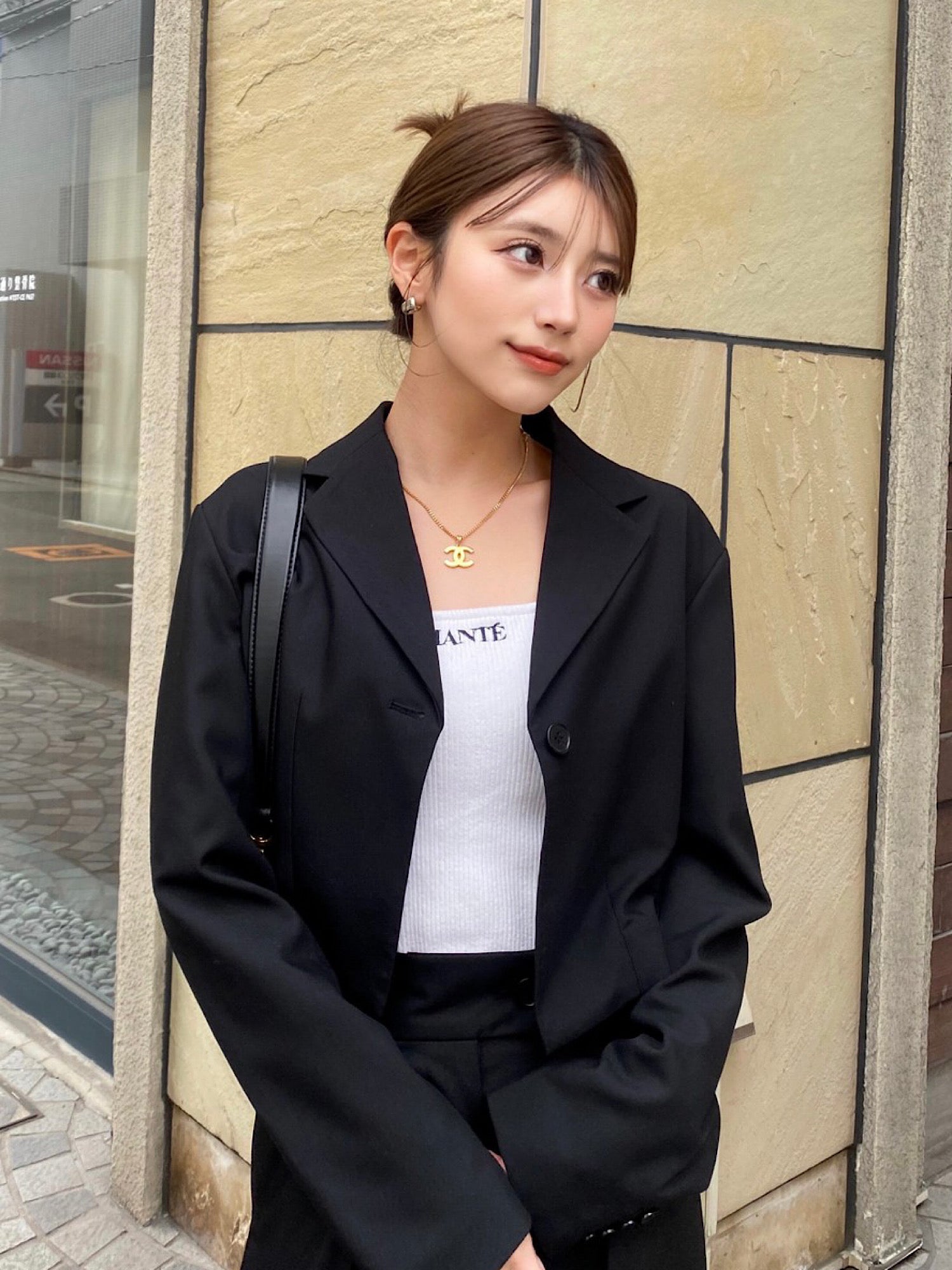 Simple logo camisole with inner bra
