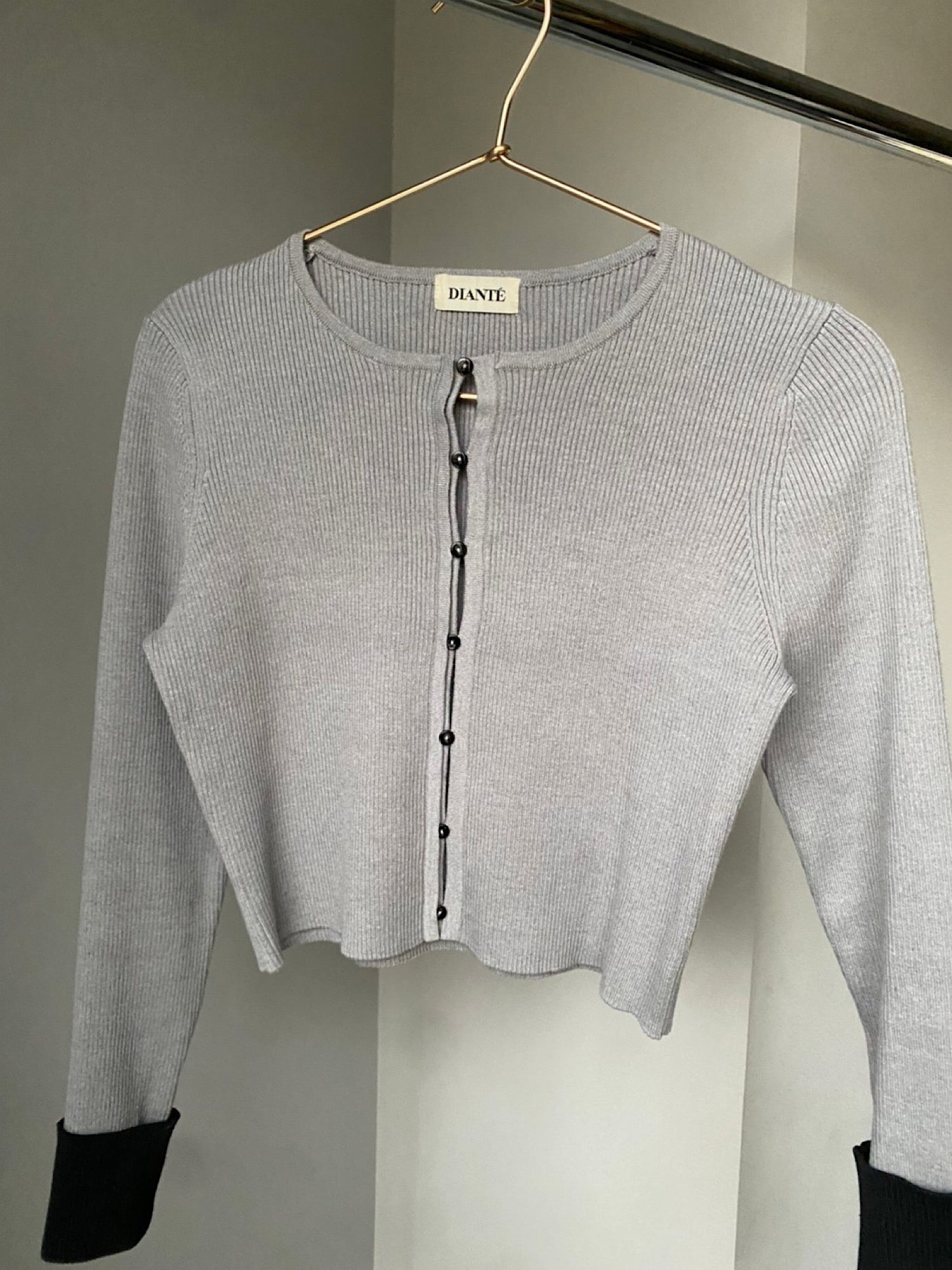 Short minimal cardigan