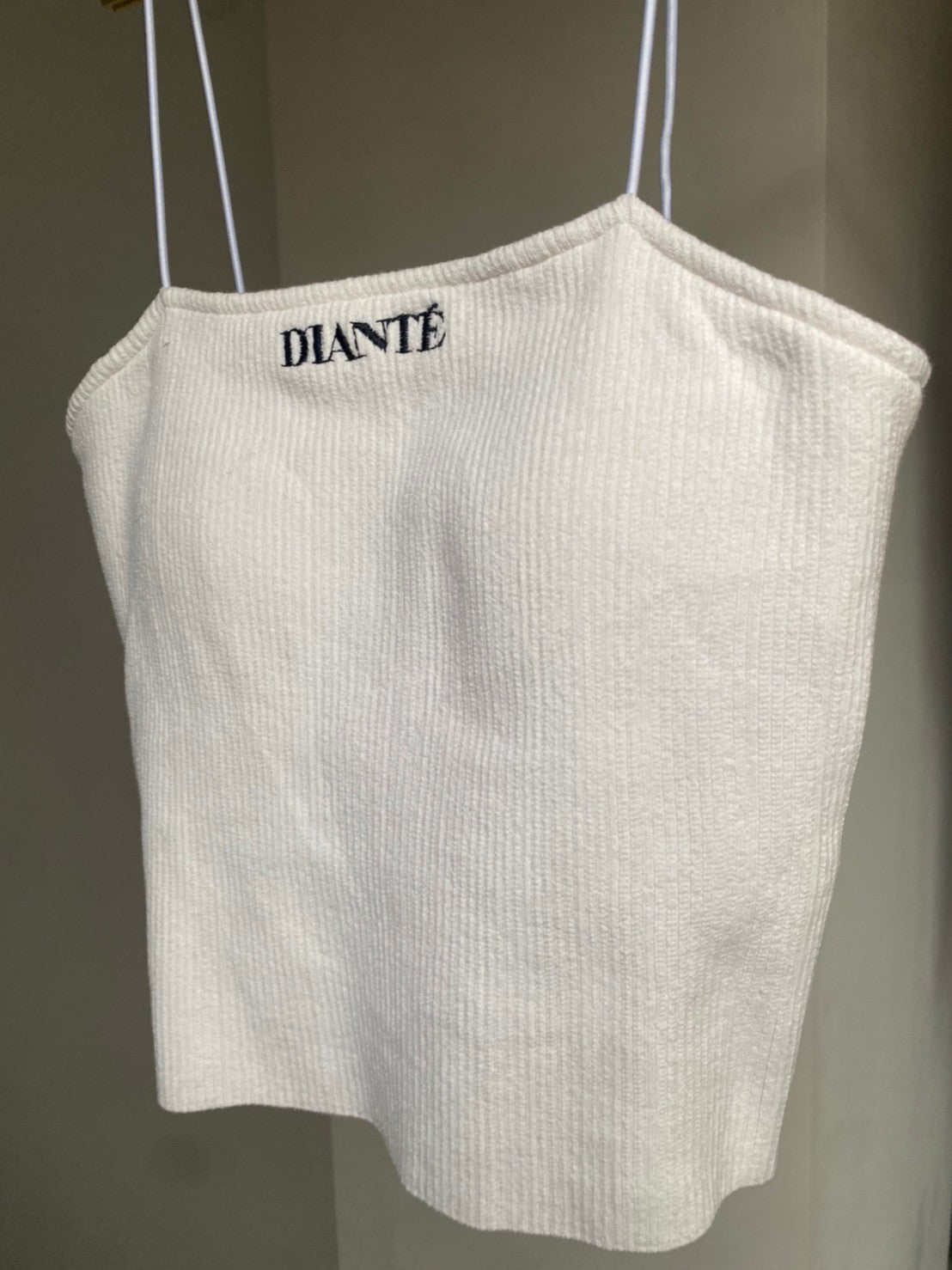 Simple logo camisole with inner bra