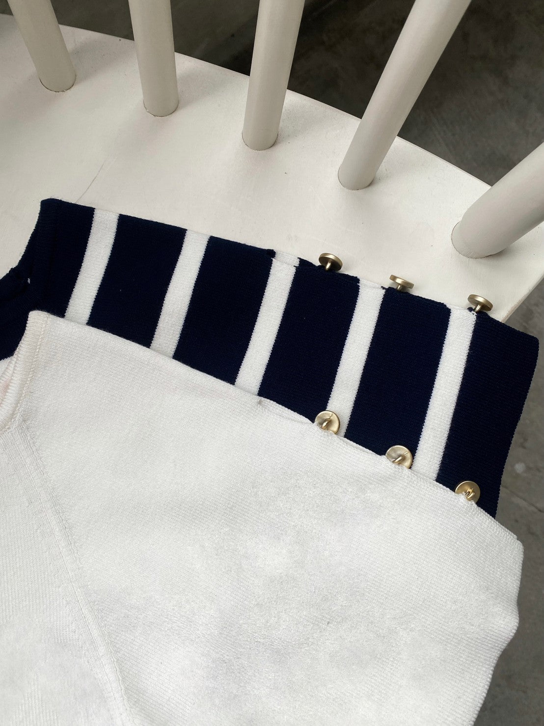 Design half sleeve off shoulder tops